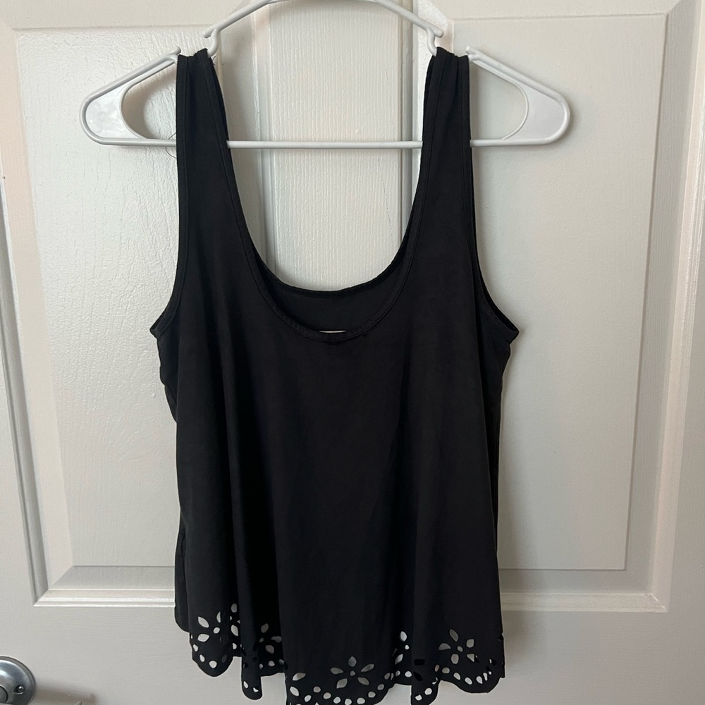 Painted Threads Tank Top - Picture 2 of 5